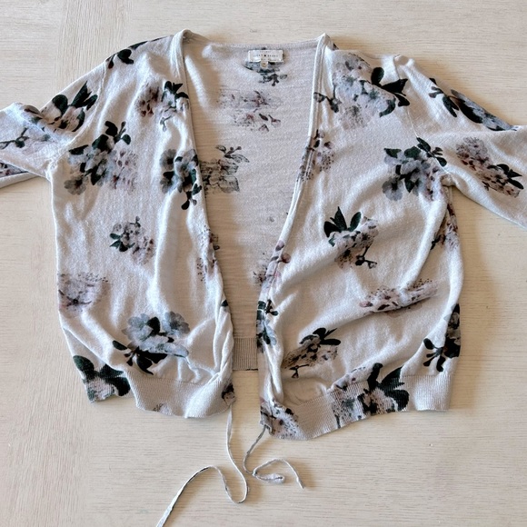 Lucky Brand light weight cropped cardigan with adjustable front - Picture 2 of 4